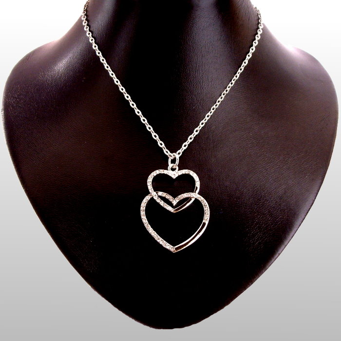 Fashion necklace with double heart pendant